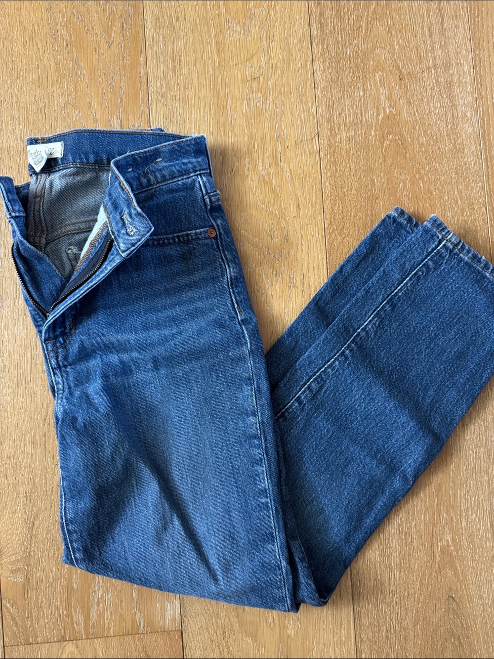 Madewell Women's Straight-Leg Denim Jeans in Blue